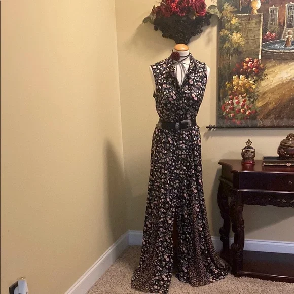New York & Company | Dresses | Floral Black Maxi Dress | Poshmark